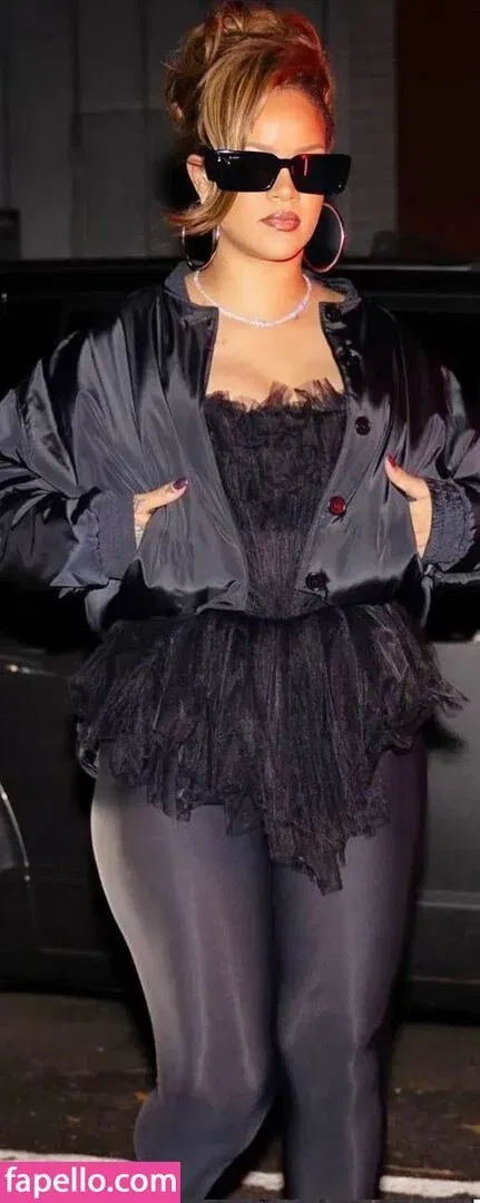 Rihanna Onlyfans Photo Gallery 