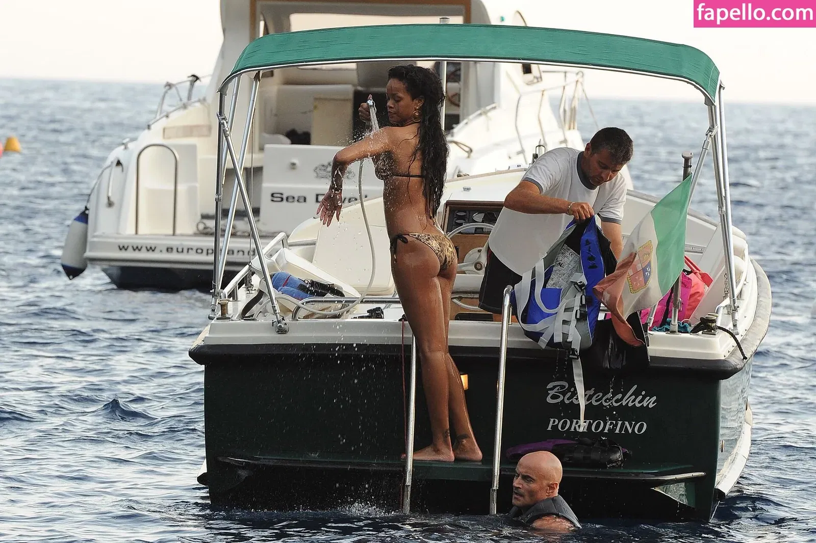 Rihanna Onlyfans Photo Gallery 