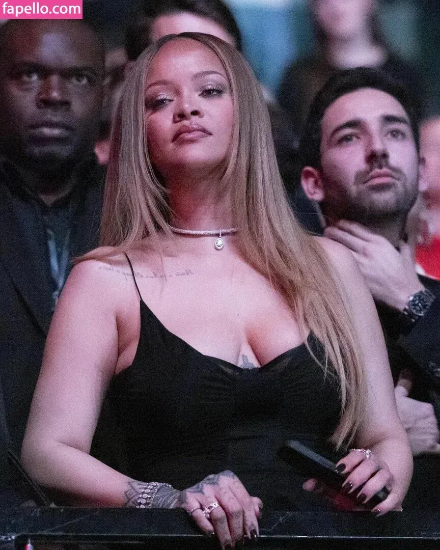 Rihanna Onlyfans Photo Gallery 