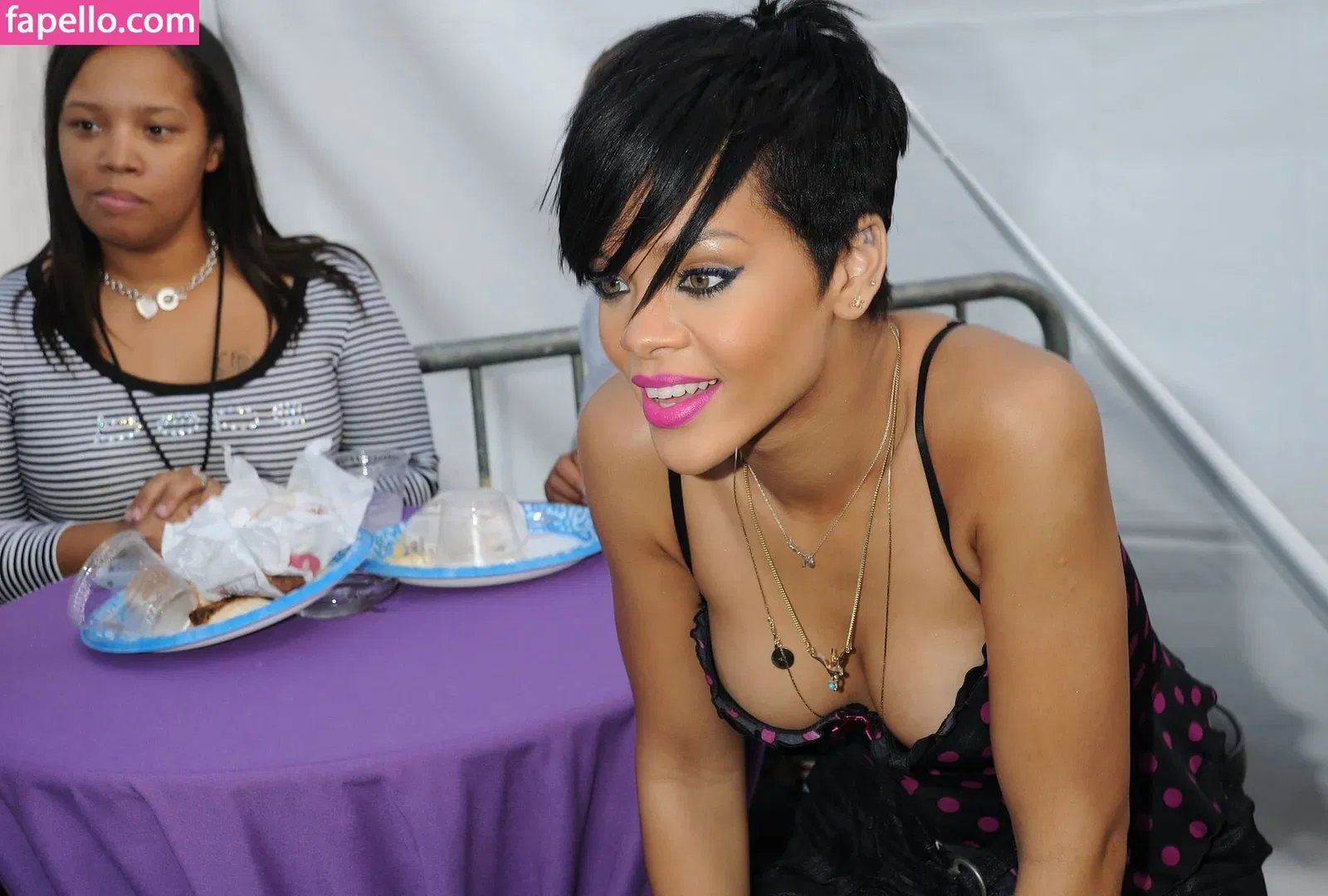 Rihanna Onlyfans Photo Gallery 