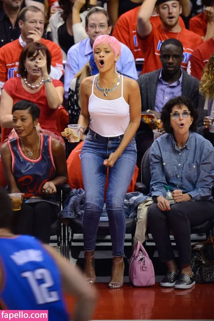 Rihanna Onlyfans Photo Gallery 