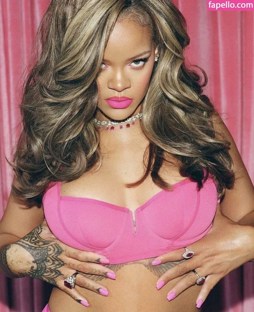 Rihanna Onlyfans Photo Gallery 