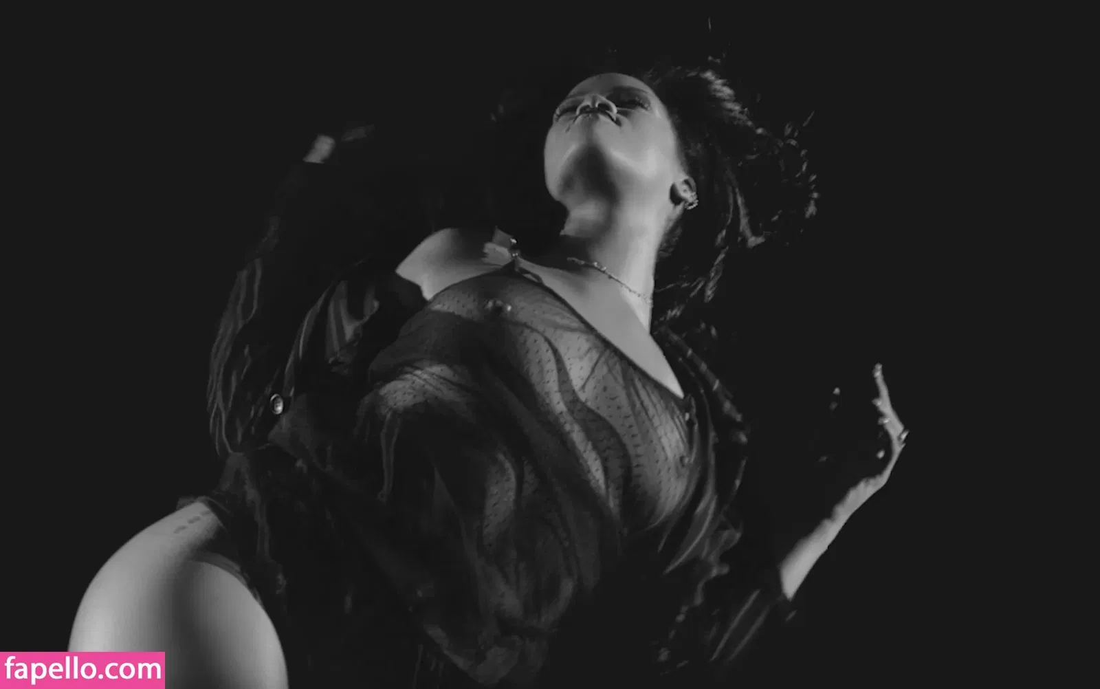 Rihanna Onlyfans Photo Gallery 