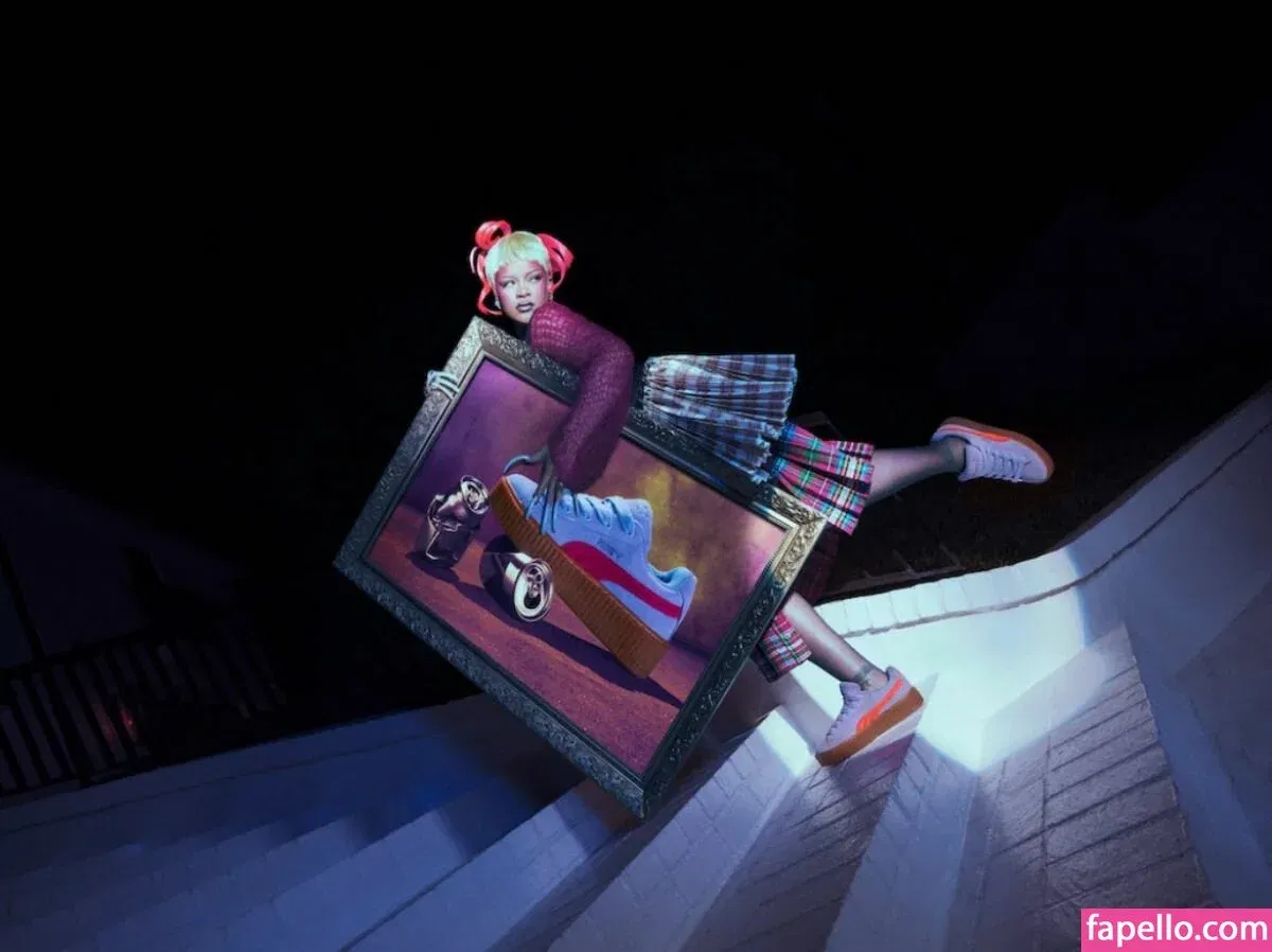 Rihanna Onlyfans Photo Gallery 