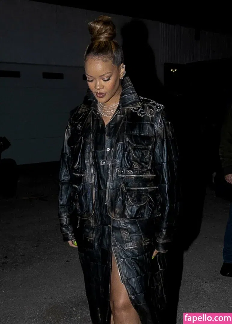 Rihanna Onlyfans Photo Gallery 
