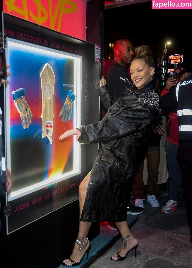 Rihanna Onlyfans Photo Gallery 