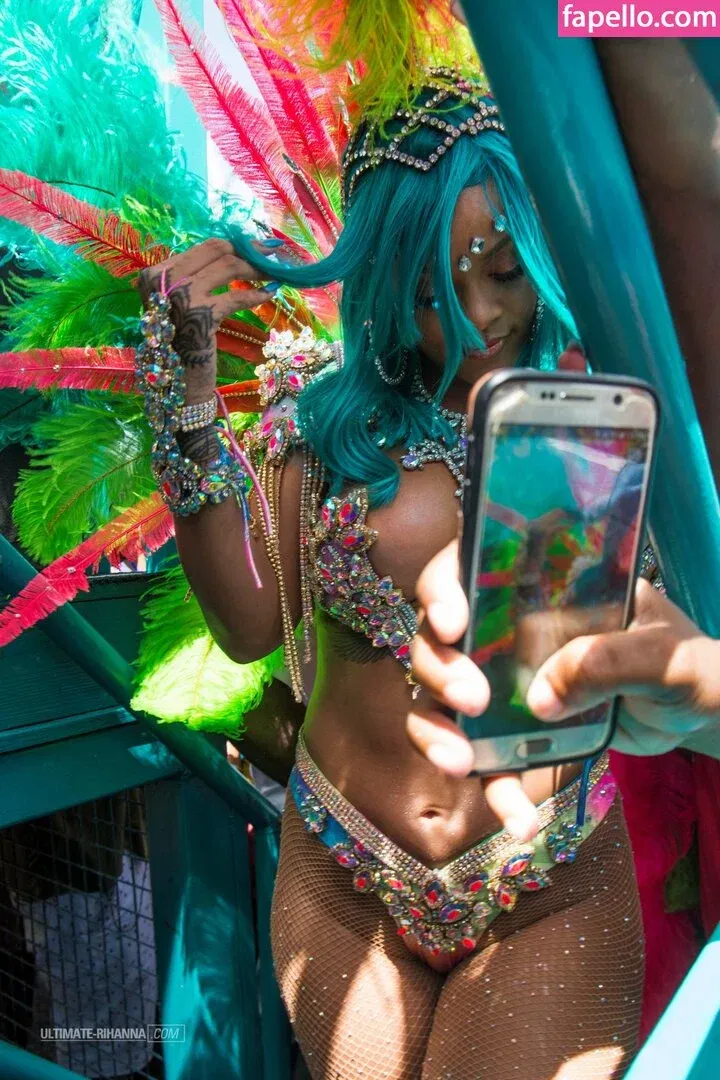 Rihanna Onlyfans Photo Gallery 