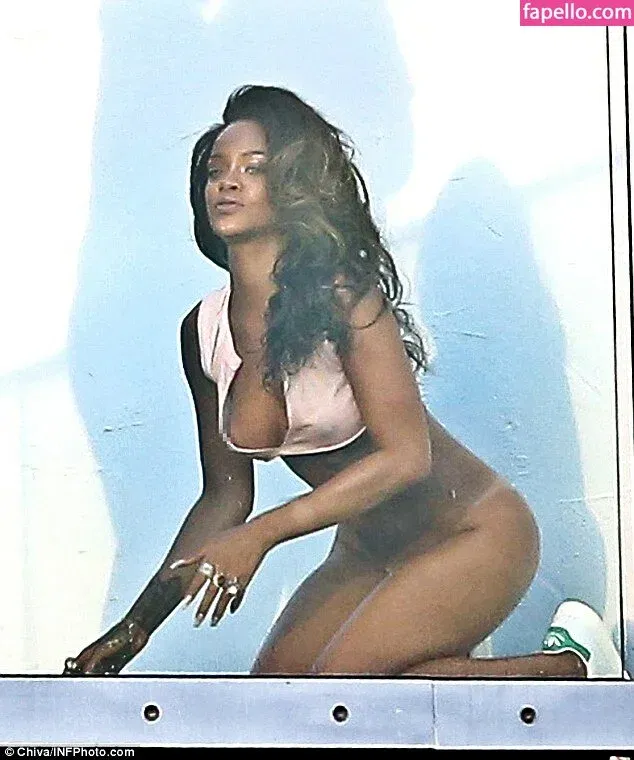 Rihanna Onlyfans Photo Gallery 