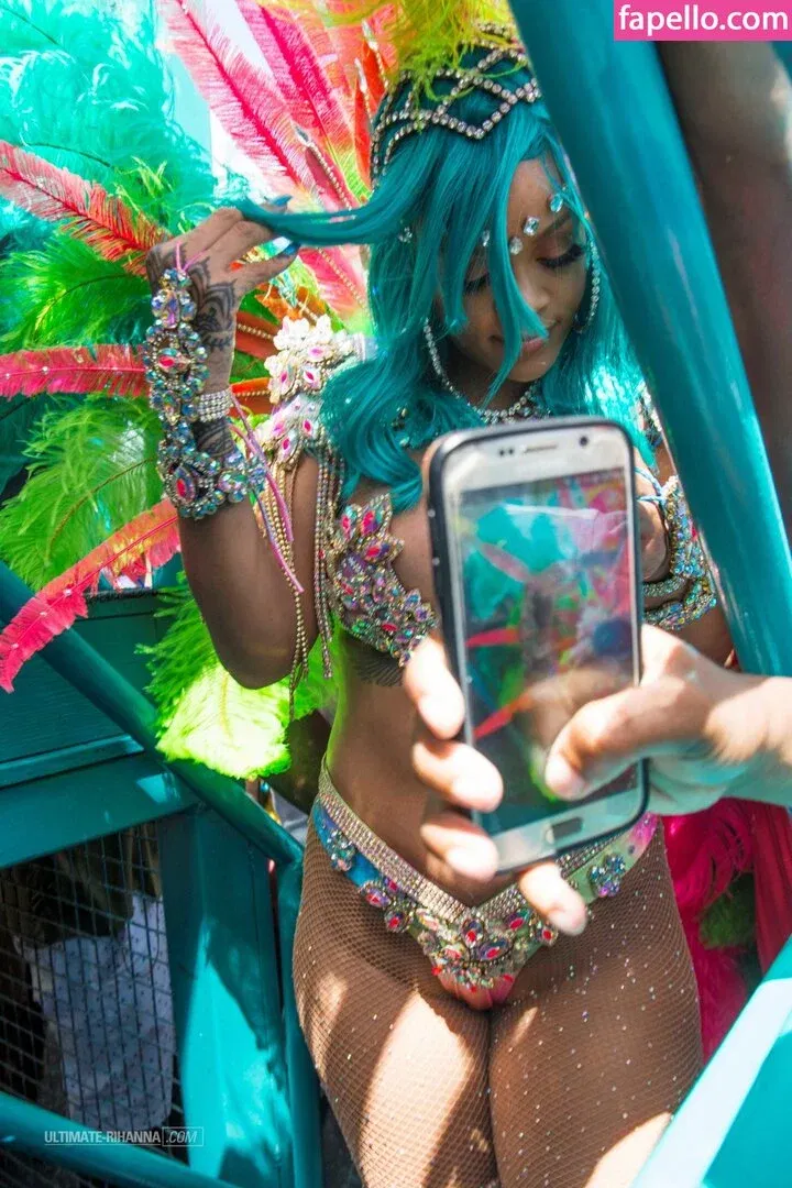 Rihanna Onlyfans Photo Gallery 