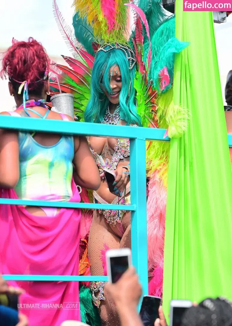 Rihanna Onlyfans Photo Gallery 