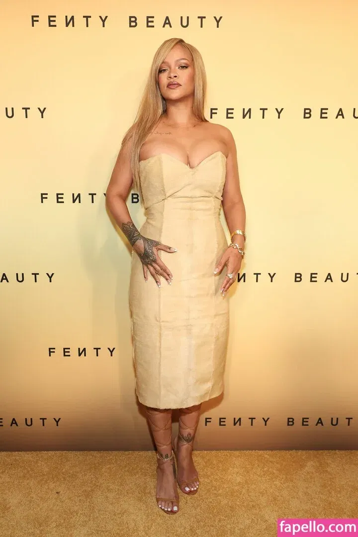 Rihanna Onlyfans Photo Gallery 