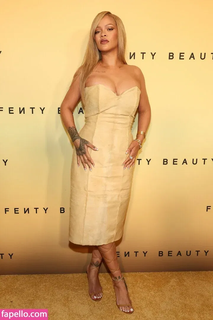 Rihanna Onlyfans Photo Gallery 