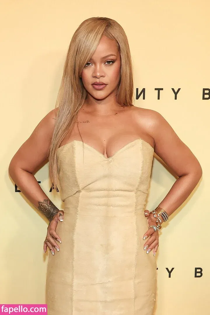 Rihanna Onlyfans Photo Gallery 