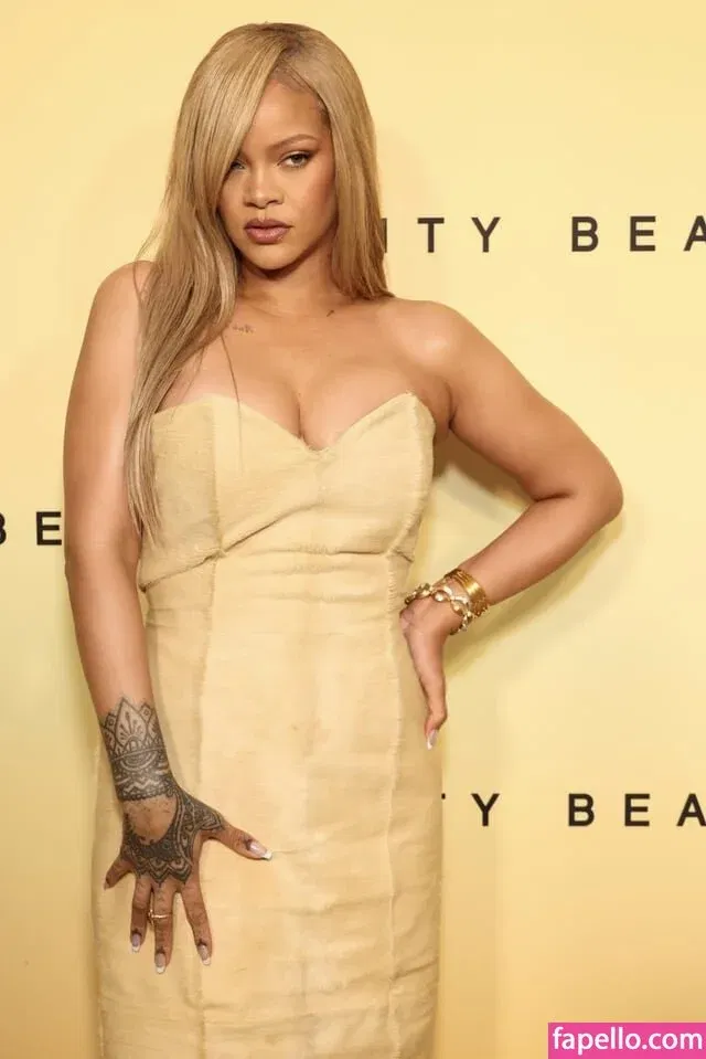 Rihanna Onlyfans Photo Gallery 