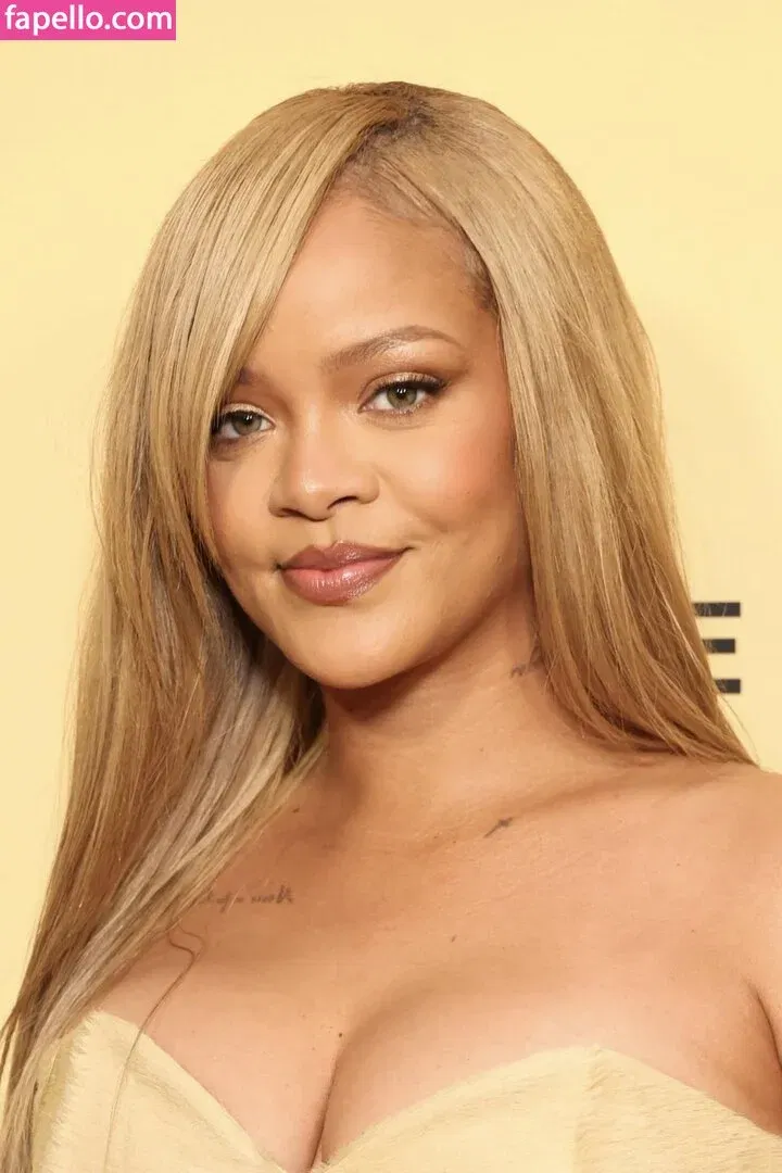 Rihanna Onlyfans Photo Gallery 