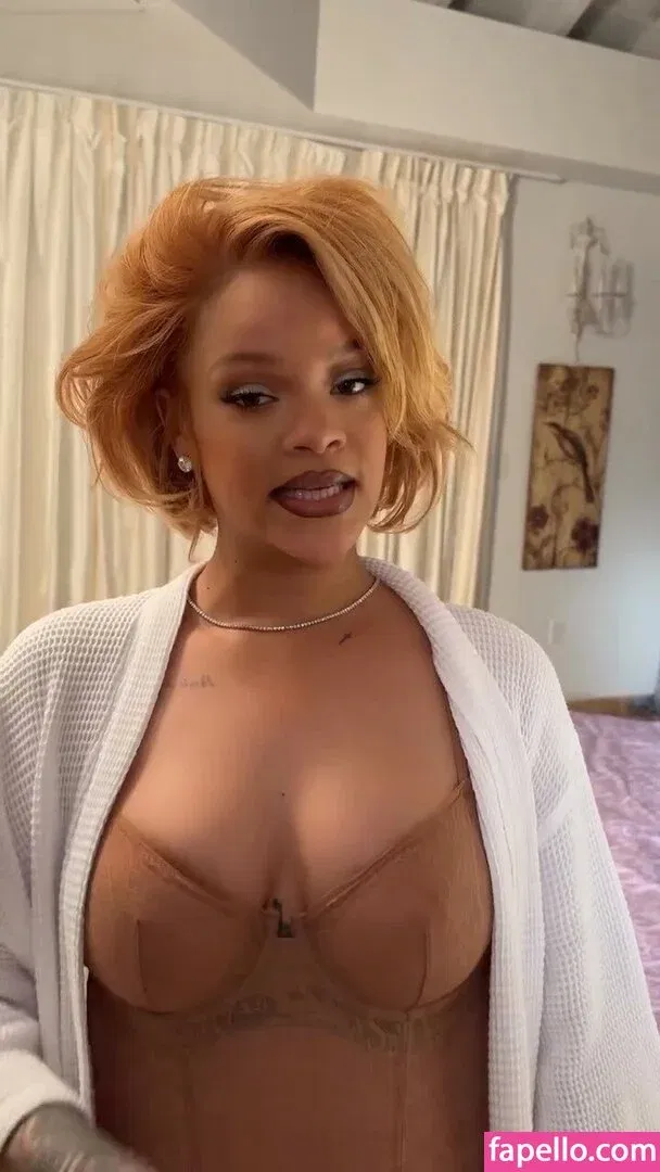 Rihanna Onlyfans Photo Gallery 