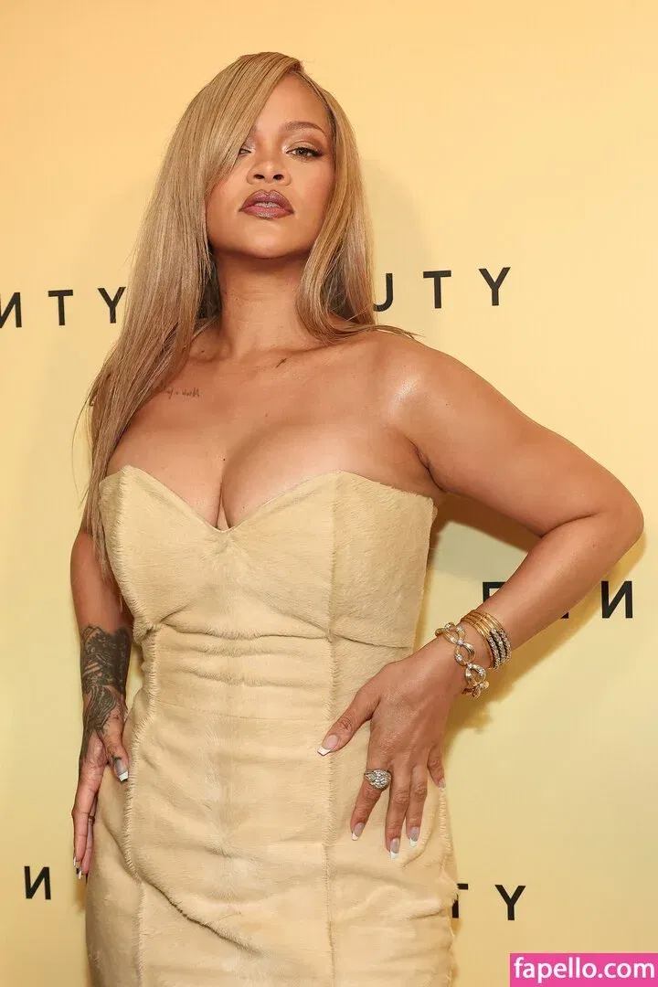 Rihanna Onlyfans Photo Gallery 