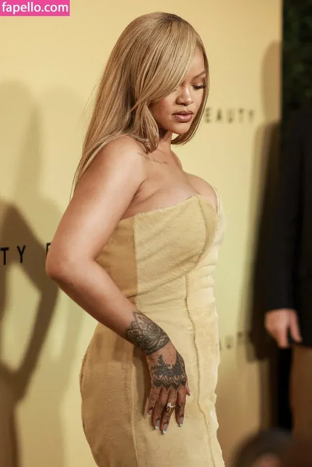 Rihanna Onlyfans Photo Gallery 