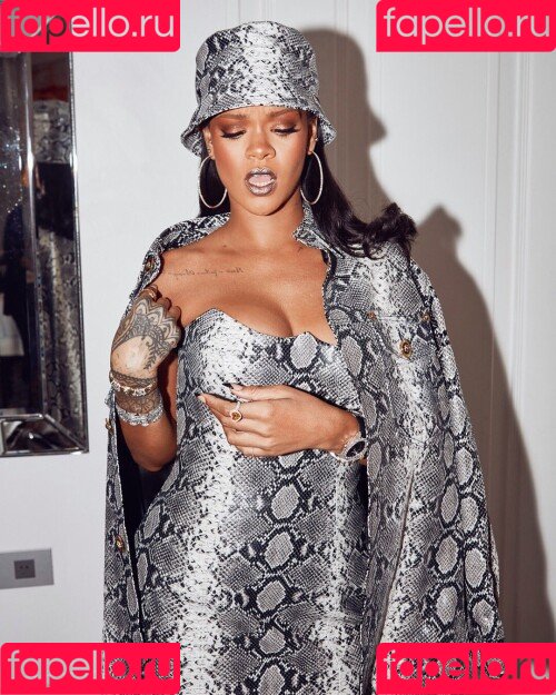 Rihanna Onlyfans Photo Gallery 