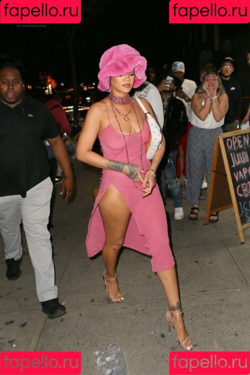 Rihanna Onlyfans Photo Gallery 