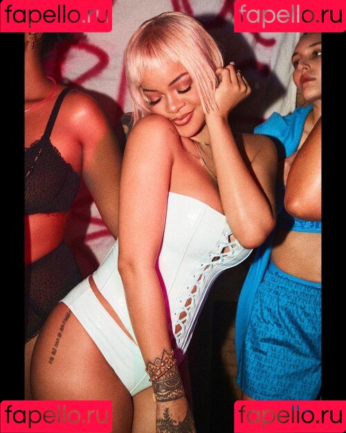 Rihanna Onlyfans Photo Gallery 