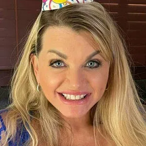 vickyvette Onlyfans Photo Gallery 