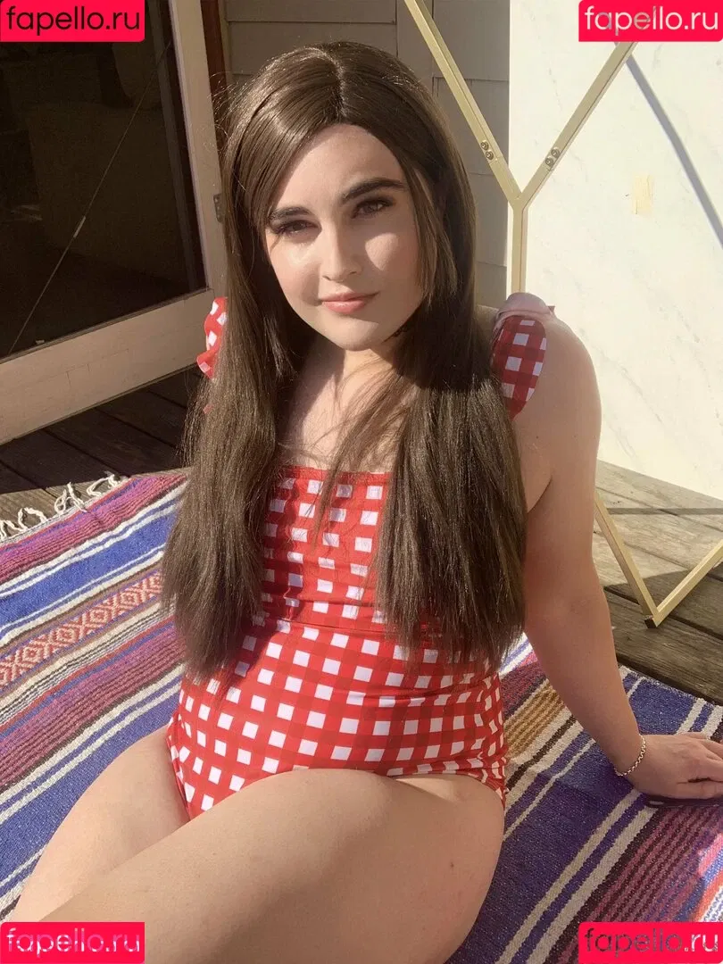 Claire Abella Onlyfans Photo Gallery 