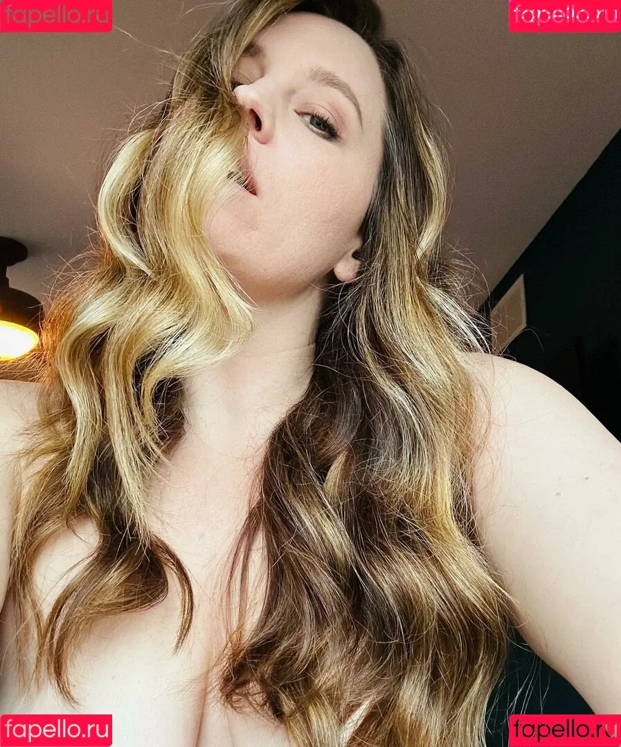 Erin Kitten Onlyfans Photo Gallery 