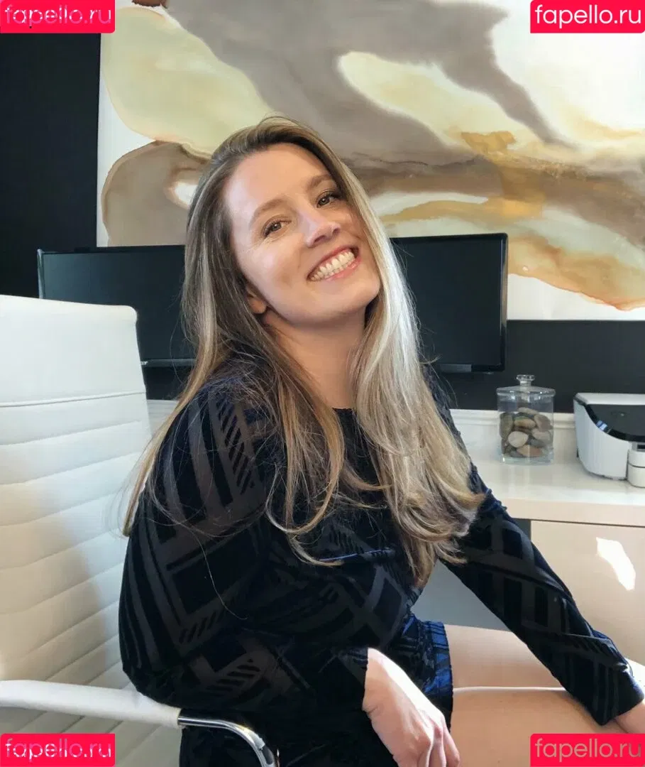 Erin Kitten Onlyfans Photo Gallery 