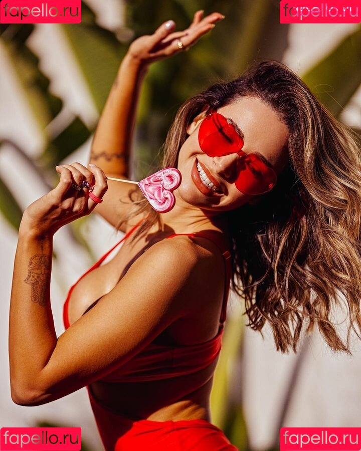 Bruna Gomes Onlyfans Photo Gallery 