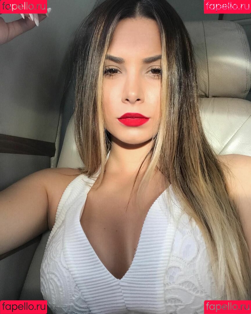 Bruna Gomes Onlyfans Photo Gallery 