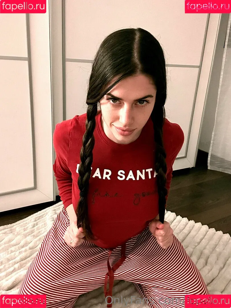 Alicewill Onlyfans Photo Gallery 