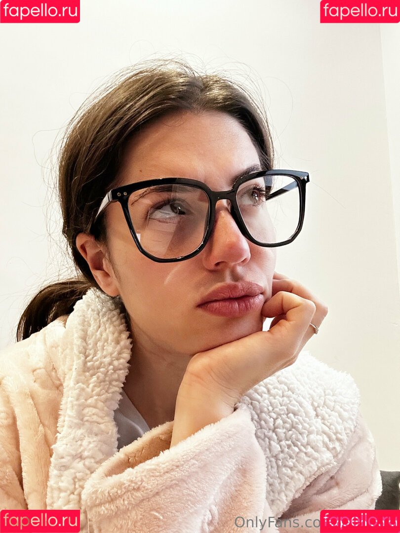 Alicewill Onlyfans Photo Gallery 