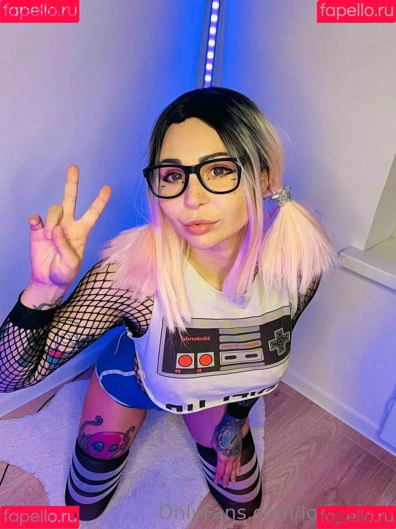 lola_pixel Onlyfans Photo Gallery 