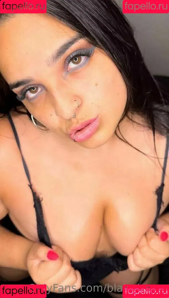 blairelacey Onlyfans Photo Gallery 
