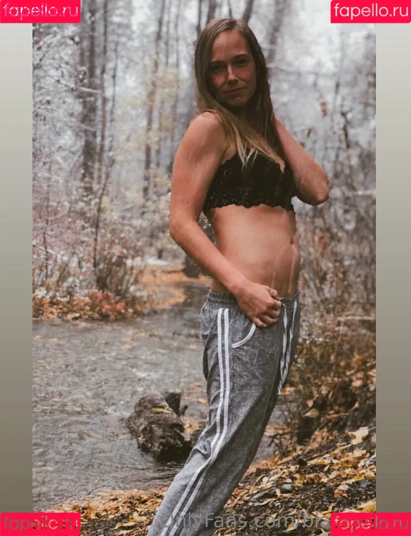 blairhollow Onlyfans Photo Gallery 