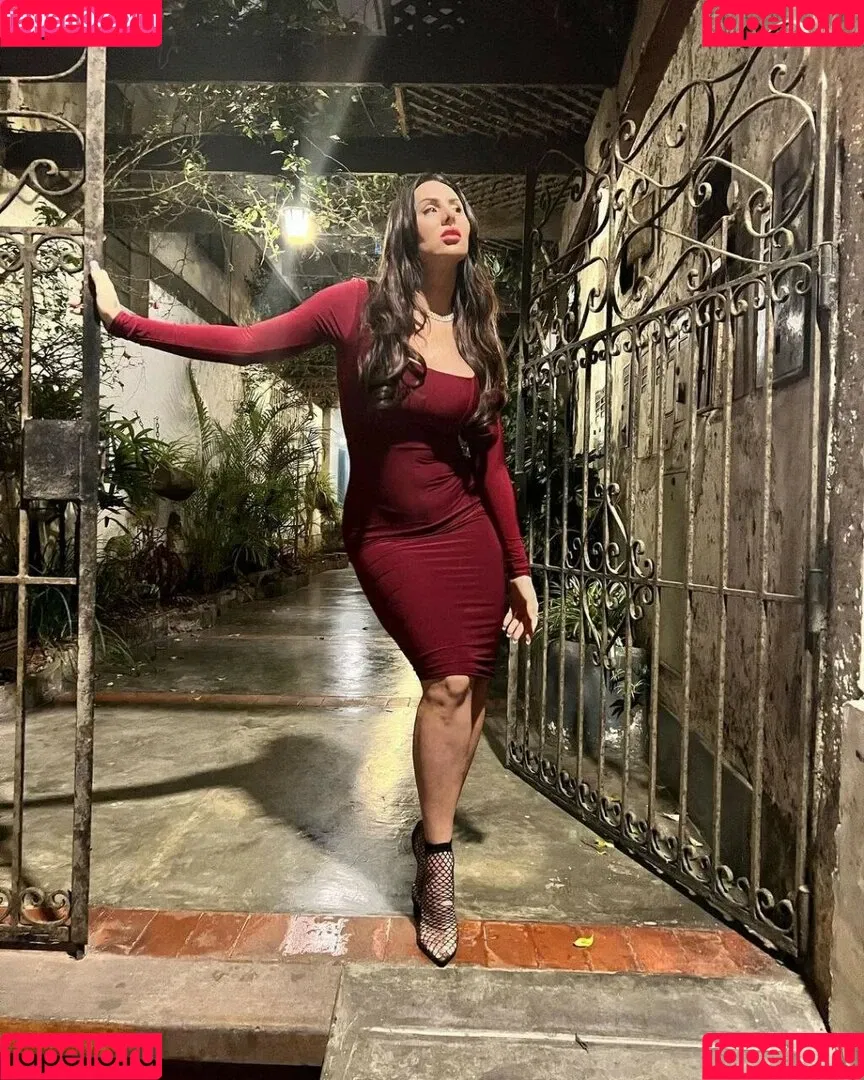 La Mala Rodriguez Onlyfans Photo Gallery 