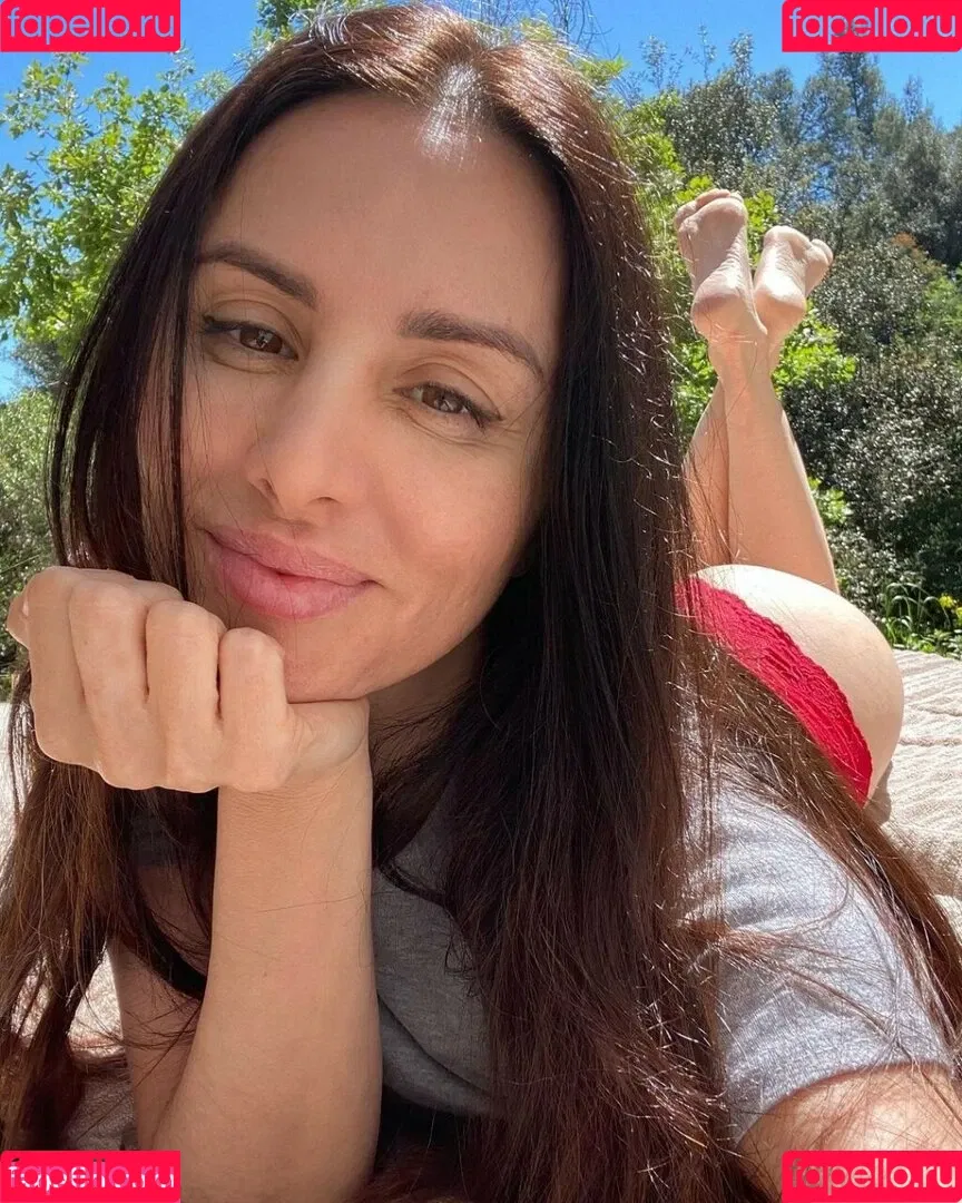 La Mala Rodriguez Onlyfans Photo Gallery 