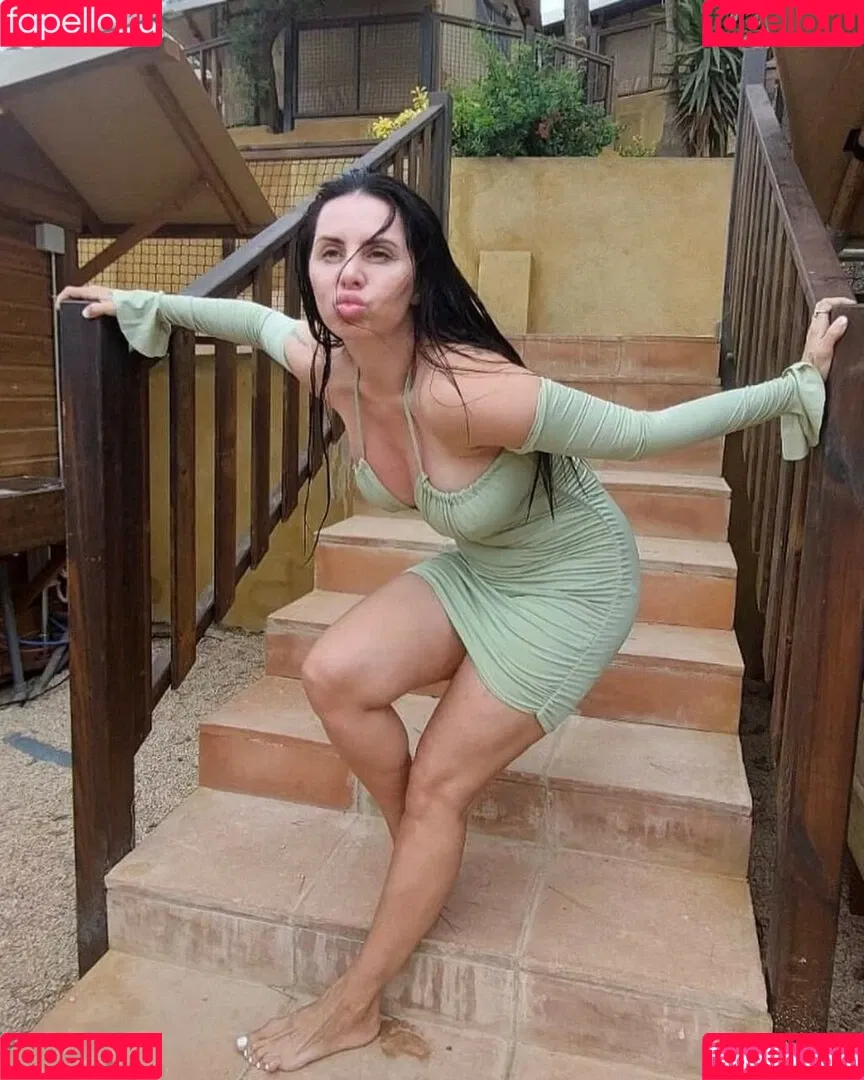 La Mala Rodriguez Onlyfans Photo Gallery 