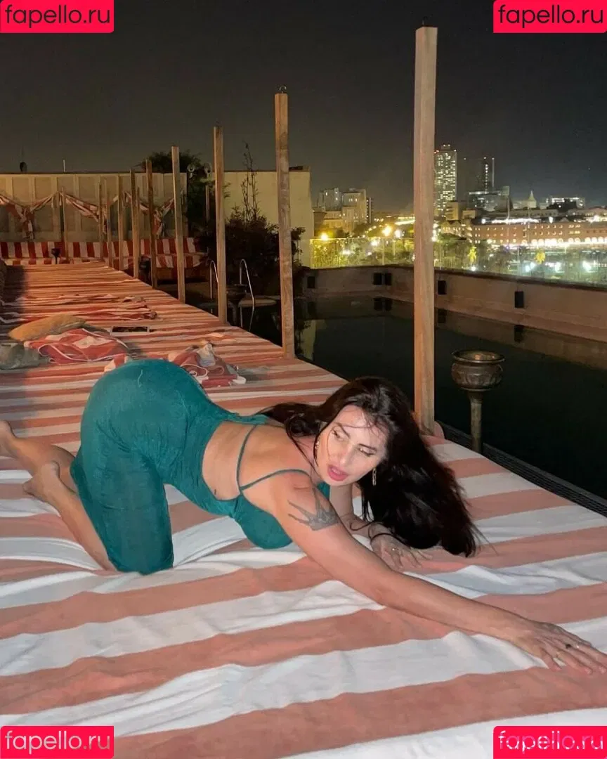 La Mala Rodriguez Onlyfans Photo Gallery 