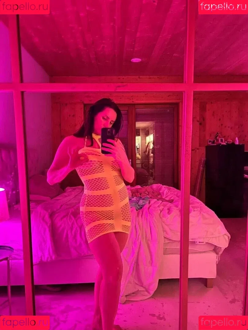 La Mala Rodriguez Onlyfans Photo Gallery 