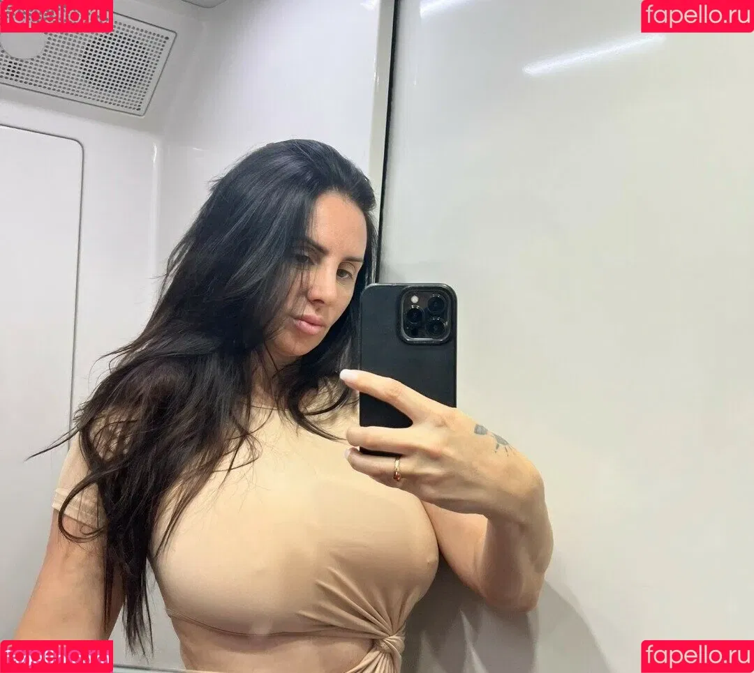 La Mala Rodriguez Onlyfans Photo Gallery 