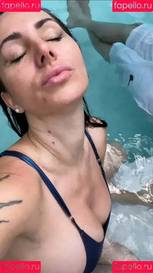La Mala Rodriguez Onlyfans Photo Gallery 