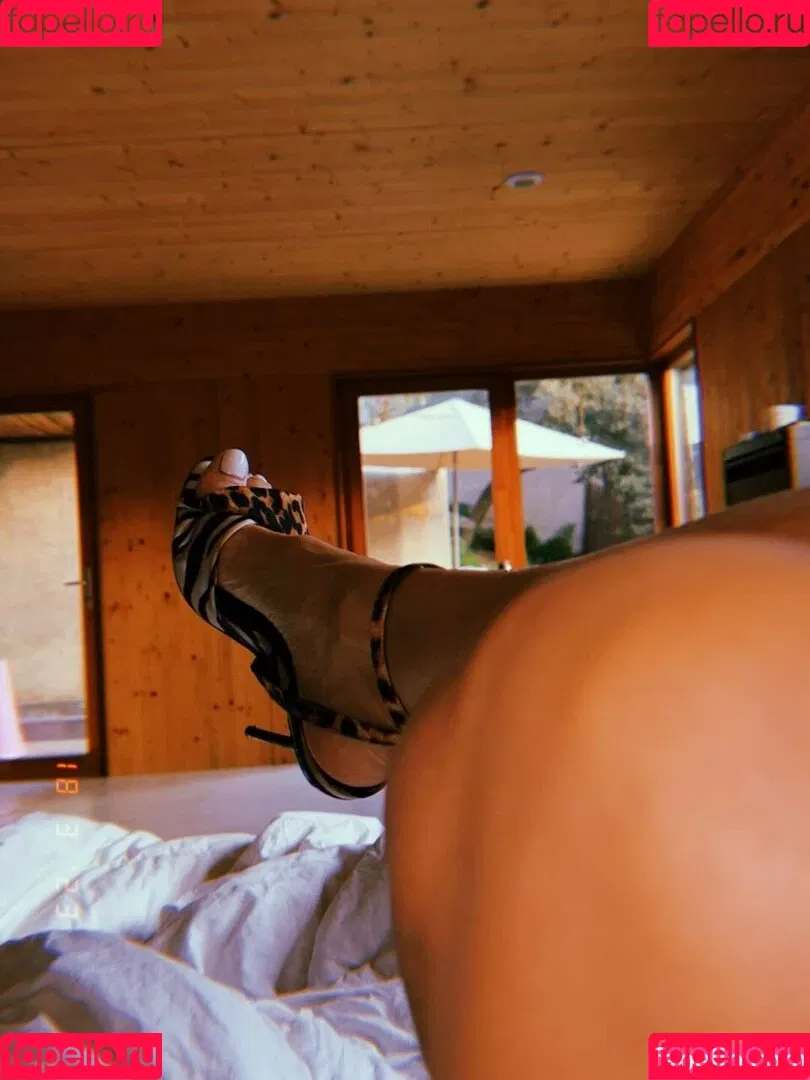 La Mala Rodriguez Onlyfans Photo Gallery 