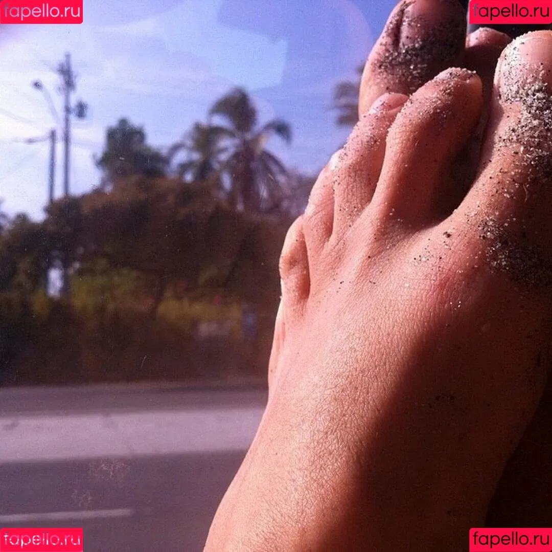 La Mala Rodriguez Onlyfans Photo Gallery 