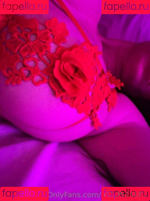 La Mala Rodriguez Onlyfans Photo Gallery 