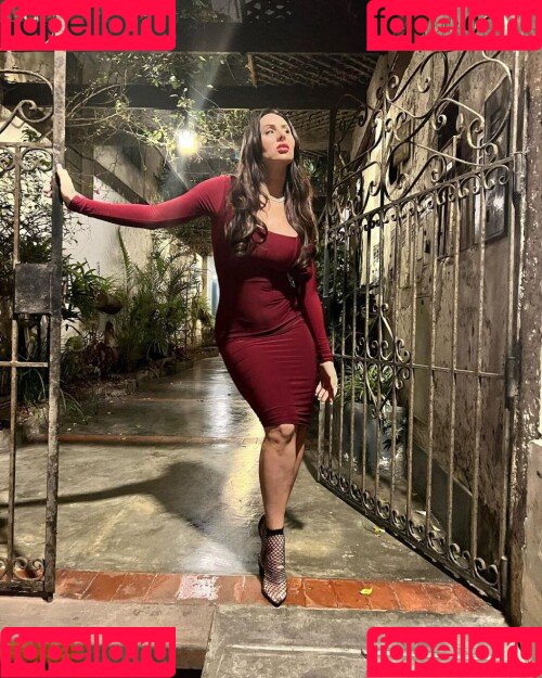 La Mala Rodriguez Onlyfans Photo Gallery 