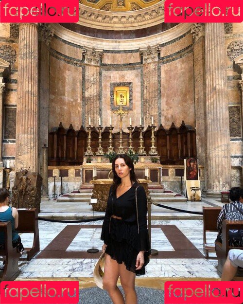 La Mala Rodriguez Onlyfans Photo Gallery 