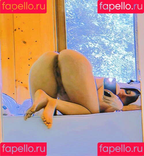 La Mala Rodriguez Onlyfans Photo Gallery 