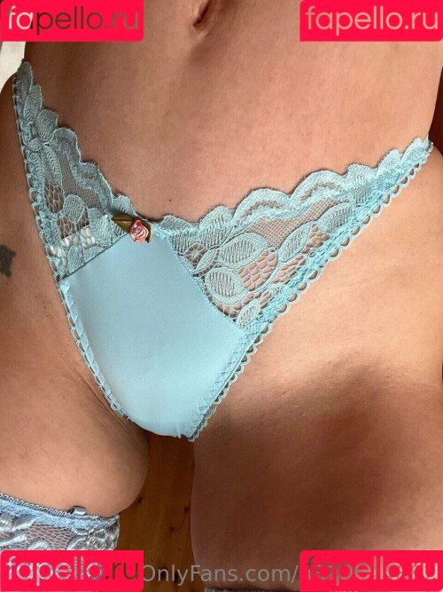 La Mala Rodriguez Onlyfans Photo Gallery 